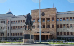 Опозиционният СДСМ предлага за всички изборните длъжности в Северна Македония да има забрана за двойно гражданство