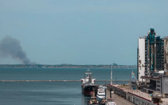 Безпилотен кораб атакува пристанище в Одеса: Как се справи Украйна