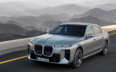 BMW представи новия i7 с пробег от над 720 км и Neue Klasse дизайн