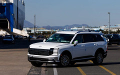 Тримесечната печалба на Hyundai разочарова пазарите, задушена от американските мита