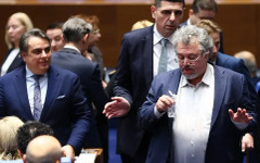 Земетресение в "Промяната". Раздор заради Манол Генов