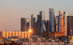 Руските компании замразяват наемането на служители поради спад в търсенето