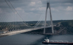 Европа копира таксите на Суецкия канал: Нов воден път за €24 млрд. на 200 км от България