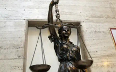 Сарафов направи своя ход, а Русинова?