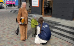 Украинка опита да продаде 6-годишния си син за 25 000 долара