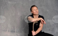 Публиката в зала "България": Софийската филхармония посрещна един от най-артистичните диригенти