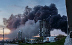 Руснаците все повече усещат войната - пожарът в Туапсе създава екокатастрофа в Черно море