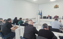 Общински съветник от ПП-ДБ предложи създаване на комисия за проверки на социални назначения и публичност на общинските длъжници в Лозница