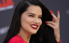 Адриана Лима показа порасналите си дъщери - нейни копия