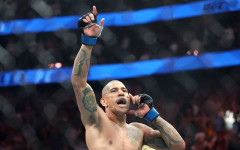 Перейра показва мощ в подготовката за дебюта му в тежка категория