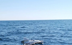 Двигател на ПВО ракета на плажа в Слънчев бряг, дрон в морето край Несебър