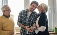 Евростат: Всеки втори българин до 29 години не работи