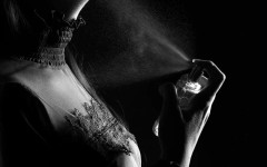 Луксозни парфюми YSL: Открий своя ароматен подпис