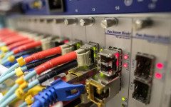 Linux прочиства ядрото си: AI "детективи" обричат на изчезване античните мрежови драйвери