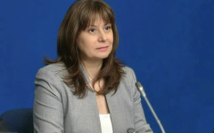 Омбудсманът: Изкуственият интелект може да бъде ценен помощник в учебния процес