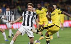 "Локо" и "Ботев" се обединиха - искат безвъзмездно ползване на стадионите поне 20 г.