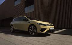 Leapmotor представи новия хечбек B05 на изложение в Полша