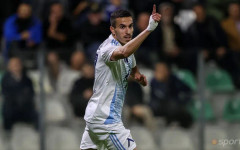 Трио в Левски "виси" с картони