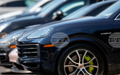 "Порше" продава дела си в "Бугати", служителите остават без бонуси заради слабите резултати на германския концерн