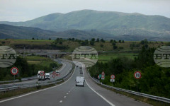 На 22 и 23 април няма да може да се навлиза в аварийната лента в участъци на АМ "Струма" в област Кюстендил