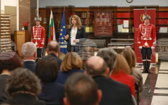 Експозицията "За свободата на един народ" е изложба на безсмъртието, каза президентът Илияна Йотова