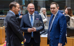 Външните министри от ЕС ще обсъдят днес конфликтите в Близкия изток и Украйна