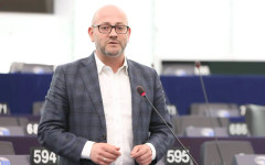 "Събуждаме се в различна България, с концентрирана власт": Радан Кънев предупреди за нарастващи рискове