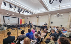 Млад пианист от НМУ "Любомир Пипков" спечели Гран при в Международния конкурс за млади изпълнители на класически инструменти в Перник