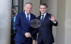 Франция и Полша засилват връзките си в отбраната чрез проект за военен спътник