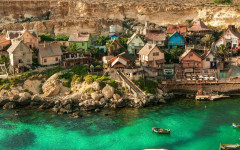 Седем български туристи пострадаха при катастрофа с микробус в Малта