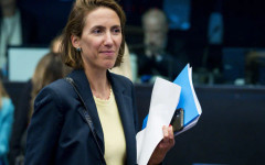 Евролибералите: Радев може да застраши доставките на боеприпаси за Украйна