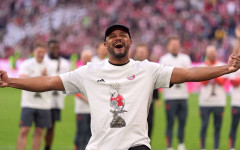 Компани: Чудесно е, че сме шампиони, но имаме още работа