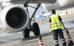 Има ли риск за полетите? ЕК излезе с официална позиция за горивото