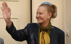 Колко гласа получи Стефка Костадинова на парламентарните избори?