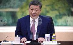 Китайският президент призова в телефонен разговор със саудитския престолонаследник Ормузкият проток да остане отворен