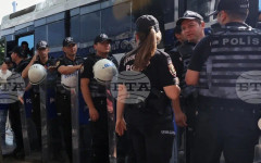 Нови арести в Турция в общини, управлявани от опозицията