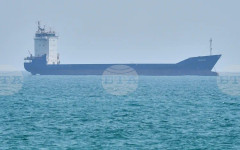 Трафикът през Ормузкия проток остава практически в застой