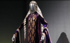 Изложба в Италия: Представени са рокли на кралици от киното, театъра и операта