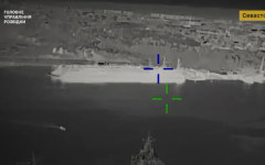 Бойци на ГРУ поразиха два руски десантни кораба в Крим