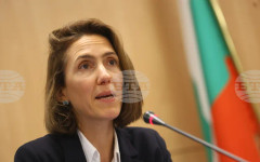 Групата "Обнови Европа" в ЕП изрази подкрепа за всички, които защитават демокрацията и почтеността на изборния процес