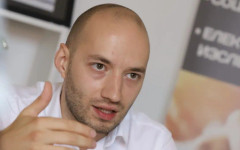 Димитър Ганев: Има вливане на нови избиратели в ПП-ДБ, които компенсират отлива към Радев