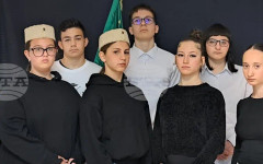 Ученици от неделното училище "Паисий Хилендарски" в Атина проучиха историята и създадоха времева линя на събитията от Априлското въстание