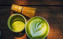 Магията на матча: Може ли зеленият прах да спре кихането при алергии?