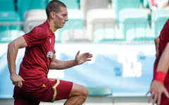 ЦСКА си връща Валентин Антов