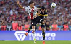 Бока превзе крепостта на вечния враг Ривер в лудата атмосфера на Суперкласиката