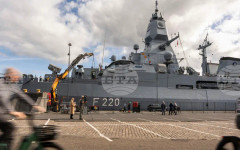 Германският флот се готви да играе роля в Ормузкия проток, заяви министърът на отбраната