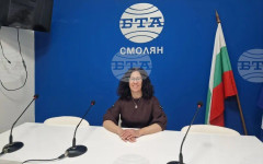 С мобилна библиотека в смолянско училище отбелязахме 150-годишнината от Априлското въстание, каза библиотекарят Галина Табакова