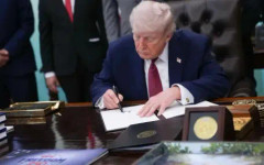 Разследване на BBC: Подозрения за изтичане на информация от екипа на Тръмп към борсови играчи