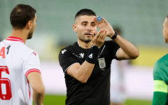 Кристиян Колев показа 11 картона след 87-ата на Лудогорец - ЦСКА