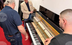 Старозагорската опера получи дарение от две нови пиана